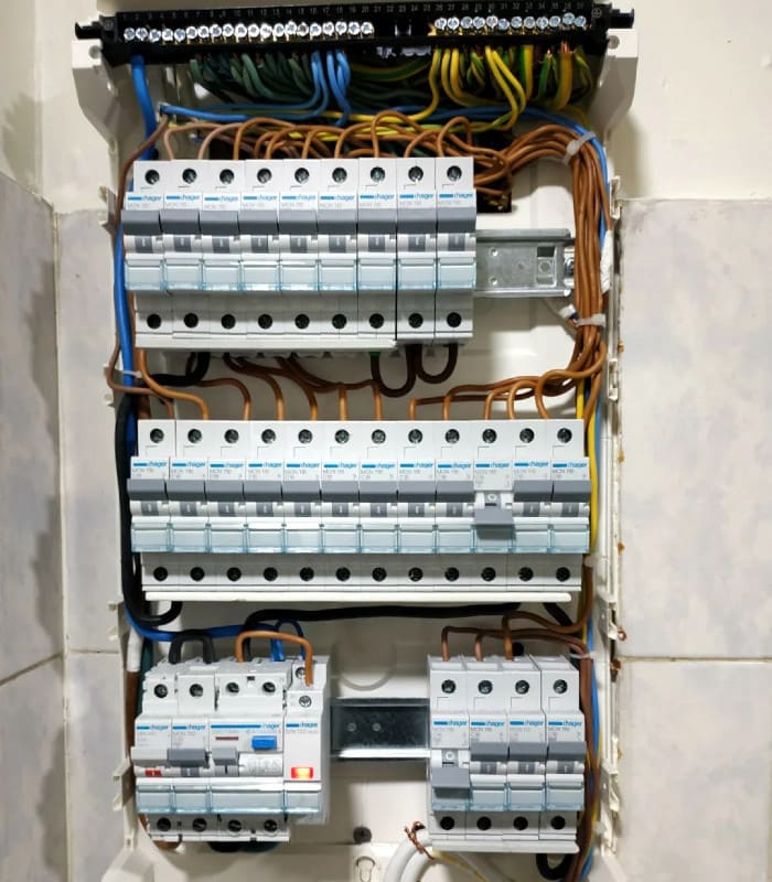 ΗΛΕΚΤΡΙΚΕΣ ΕΡΓΑΣΙΕΣ